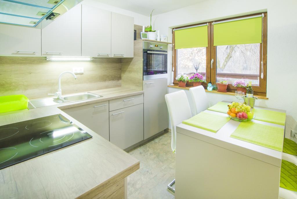Moonriver Apartment Veljun Kültér fotó